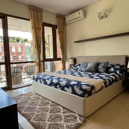 Luho Grande Bed & Breakfast Bangalore Dış mekan fotoğraf