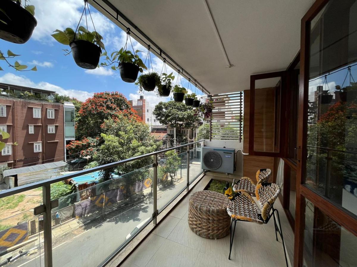 Luho Grande Bed & Breakfast Bangalore Dış mekan fotoğraf