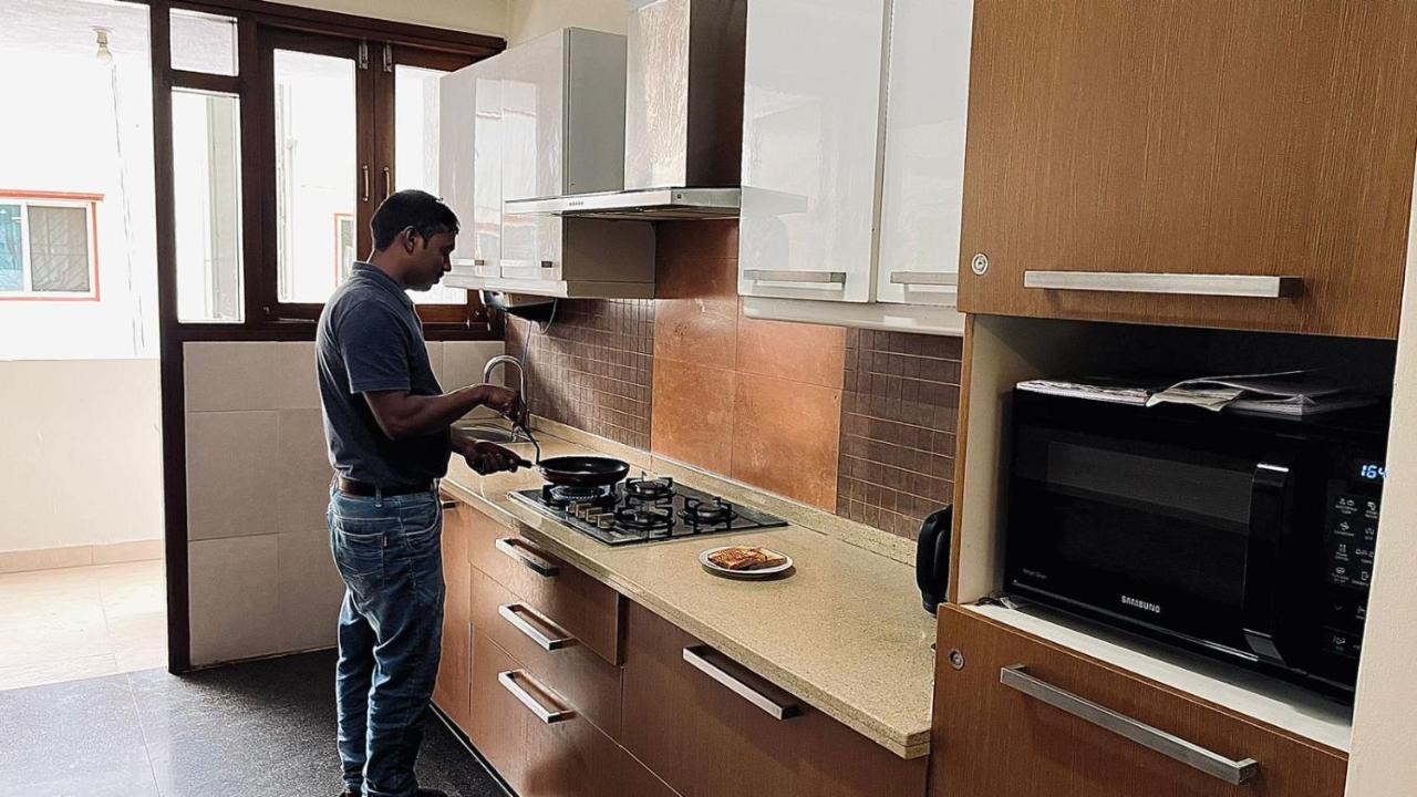 Luho Grande Bed & Breakfast Bangalore Dış mekan fotoğraf